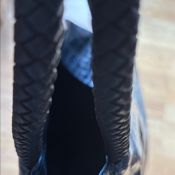 Neiman Marcus Navy Croc Embossed Tote - Picture 7 of 9